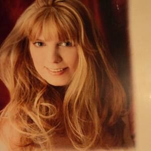 Meet your Posher, Pamela